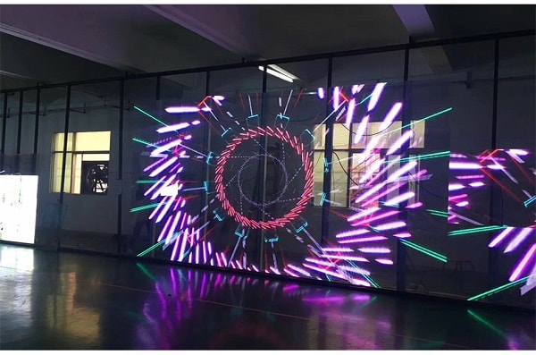 What’s the advantages of indoor and outdoor transparent LED screen?