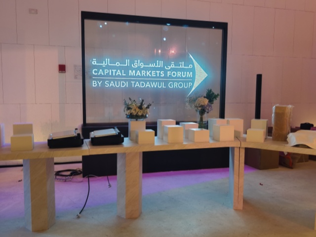 Suudi Arabistan'da Premteco Indoor P6.25 şeffaf film perdesi-KAFD